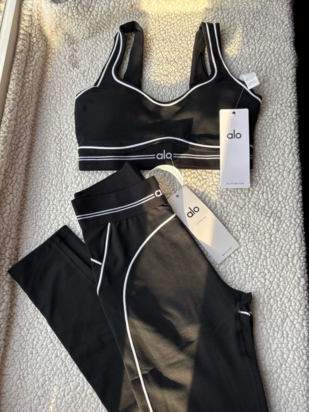 Alo Black Sports Bra & Leggings Set with White Piping
